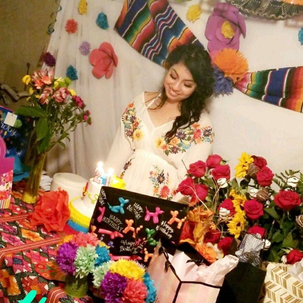 Meet your Posher, Diana